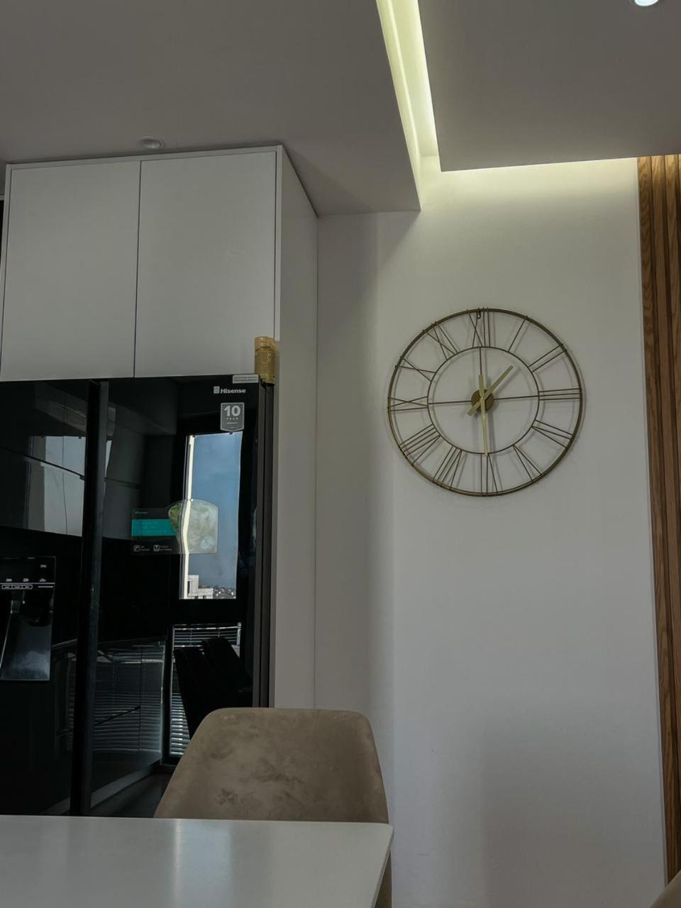 Lux Apartment At Arlis Tirana Eksteriør billede